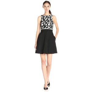 Aidan Mattox Dress Black Ivory Sleeveless Fit Flare Party Cocktail Size 4‎